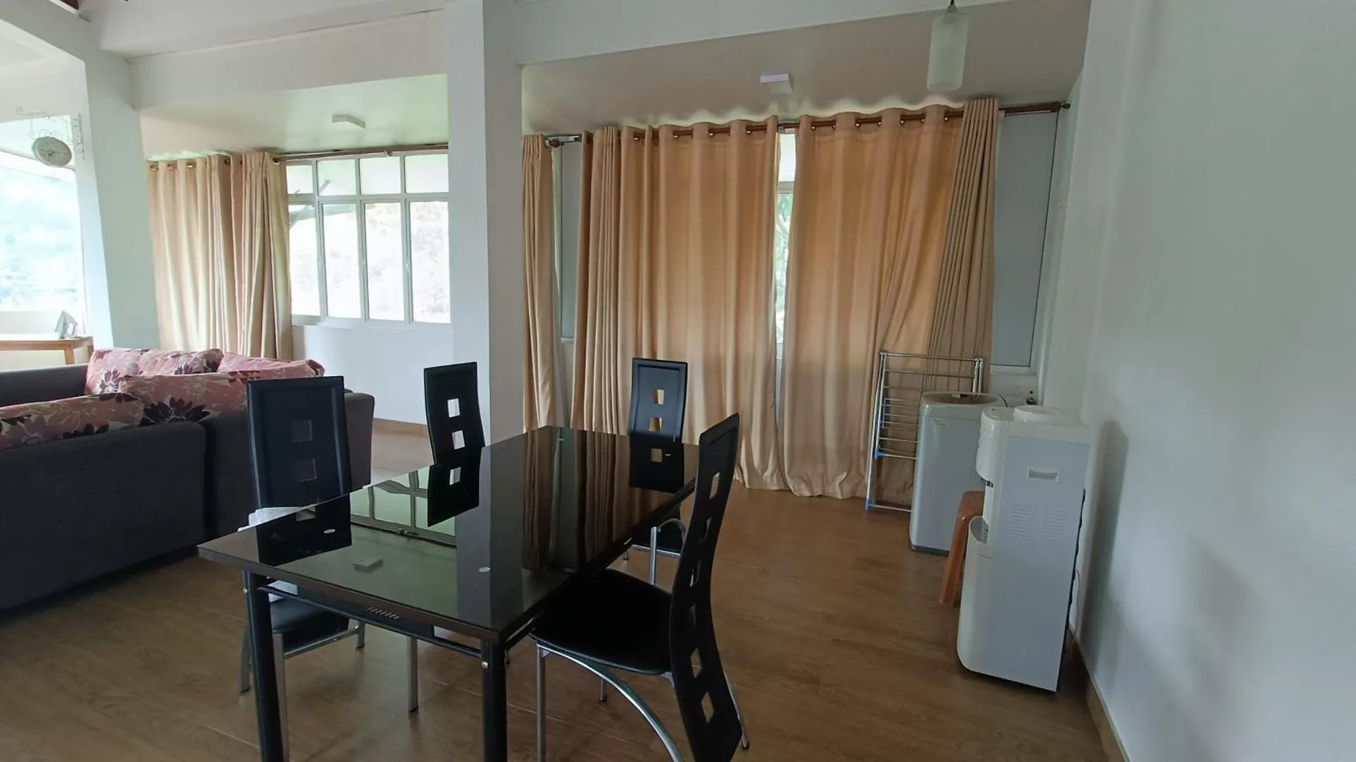 Pensjonat Smile Hub Kandy -Youth Hostel-